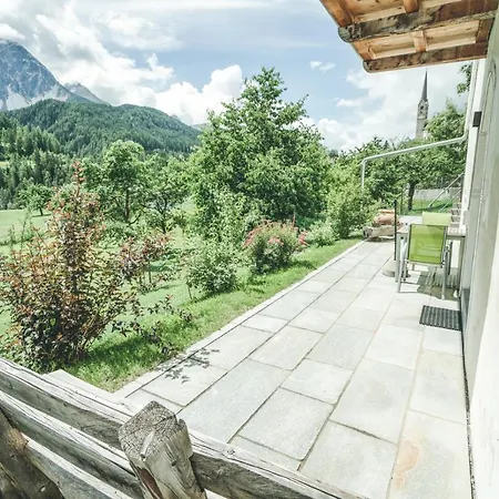 Appartement Il Maschun Im Historischen Engadinerhaus