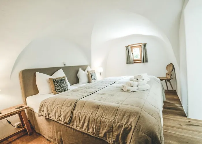 Apartamento Il Maschun Im Historischen Engadinerhaus